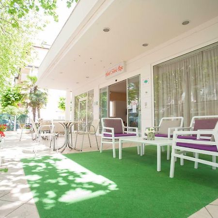 Villa Silvie Rose Cesenatico Luaran gambar