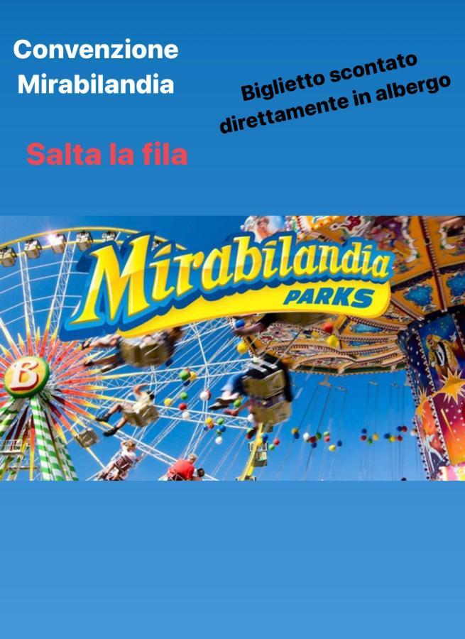 Villa Silvie Rose Cesenatico Luaran gambar