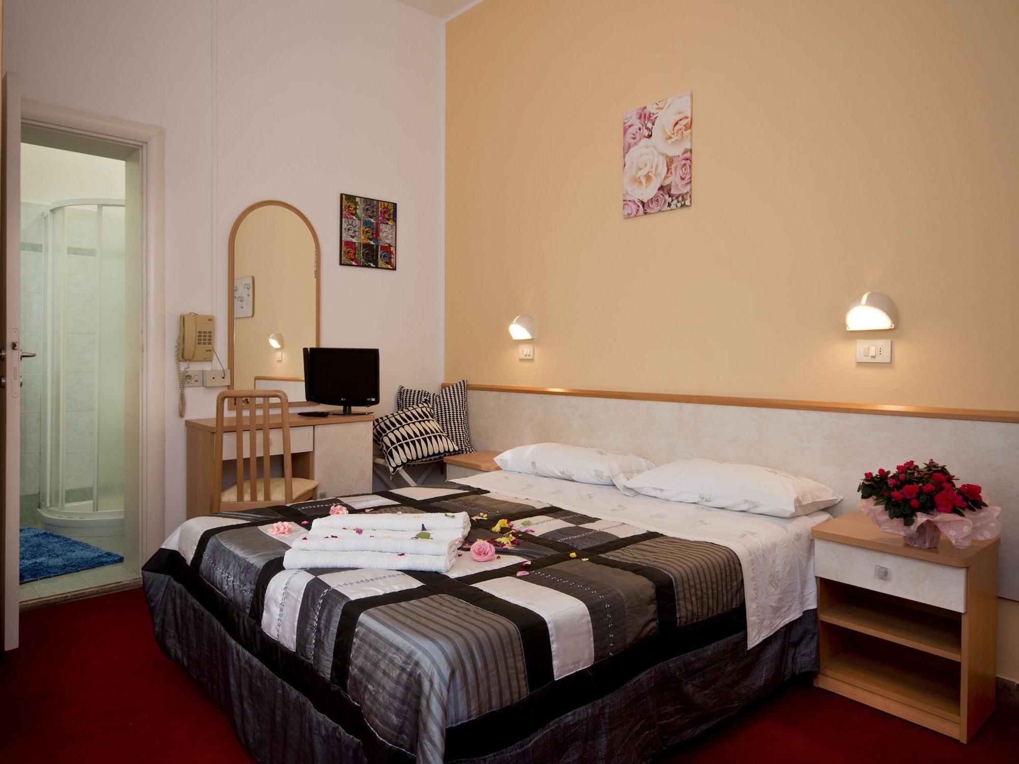 Villa Silvie Rose Cesenatico Luaran gambar