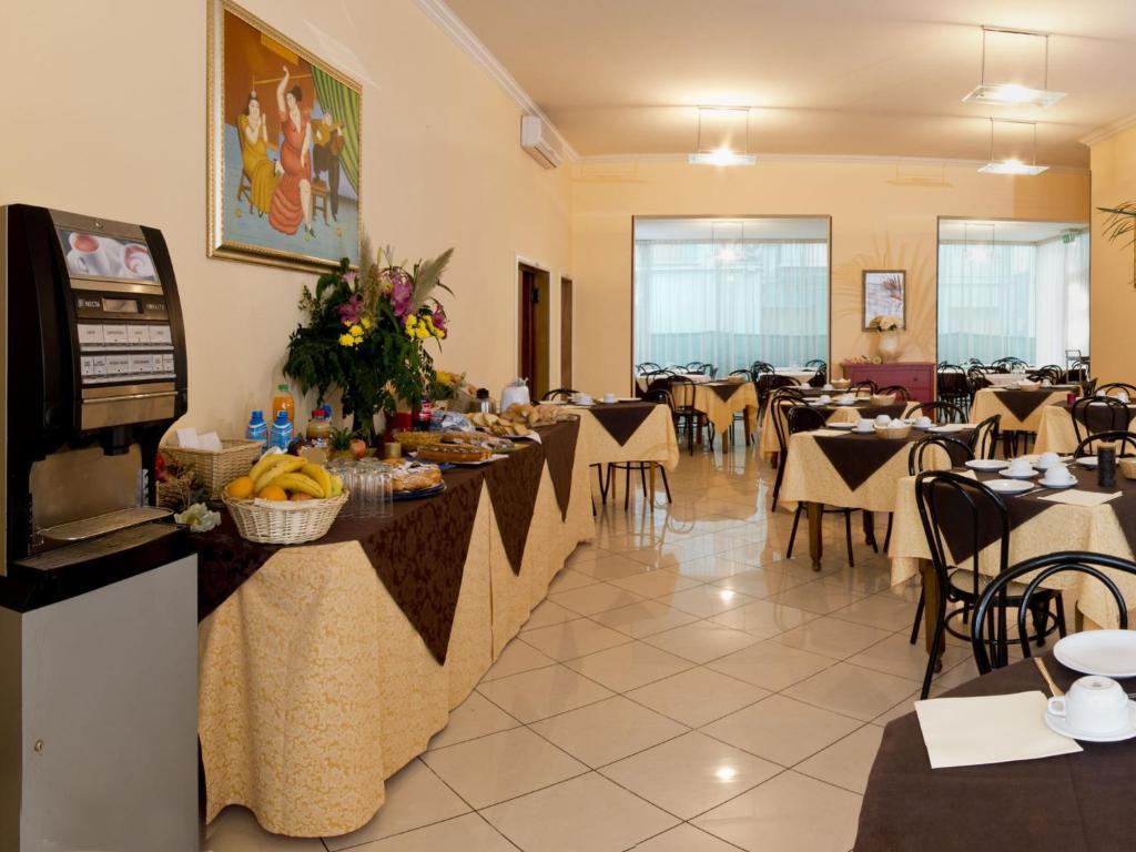 Villa Silvie Rose Cesenatico Luaran gambar
