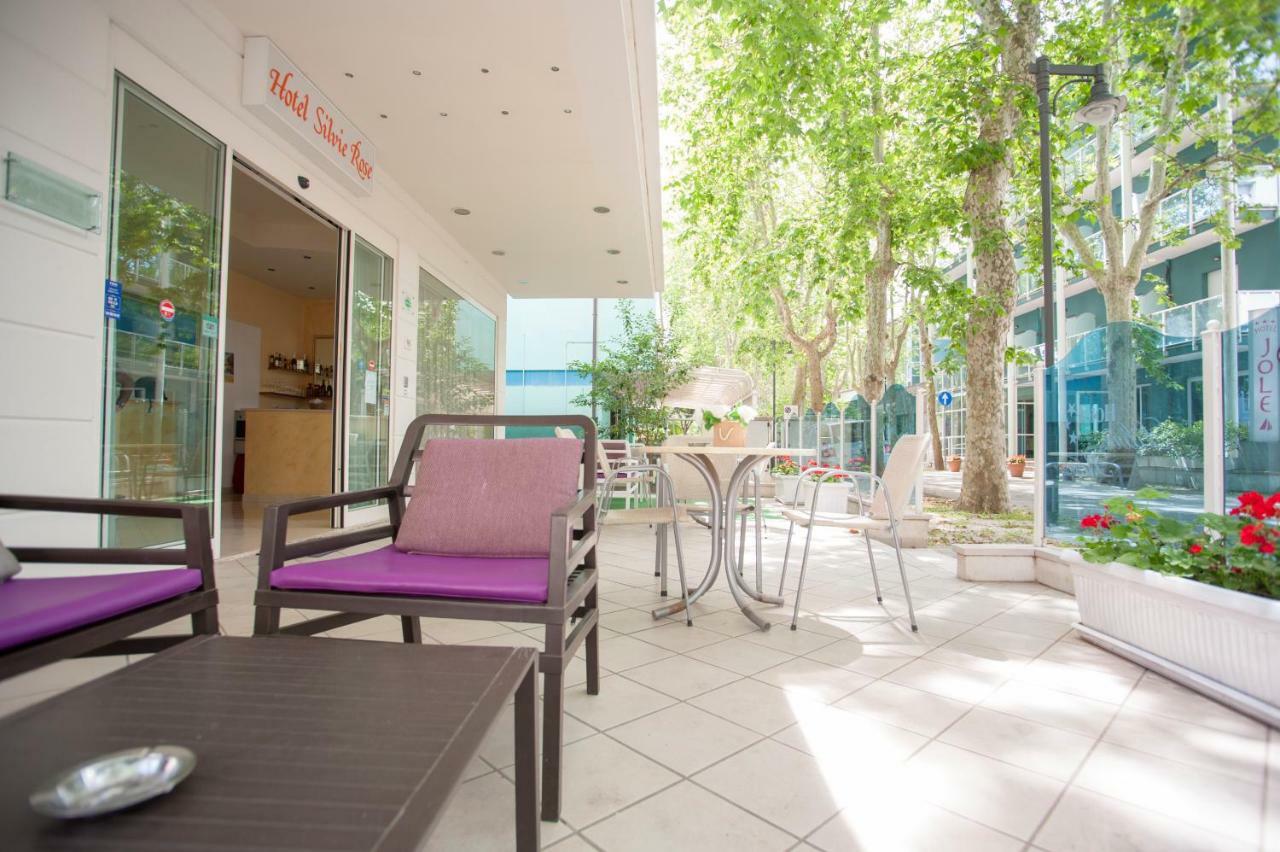 Villa Silvie Rose Cesenatico Luaran gambar