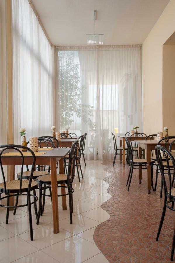 Villa Silvie Rose Cesenatico Luaran gambar